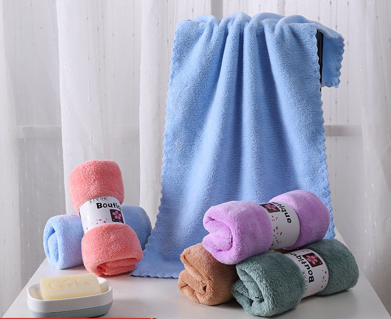 Coral Velvet Bath Towel Set - detail view