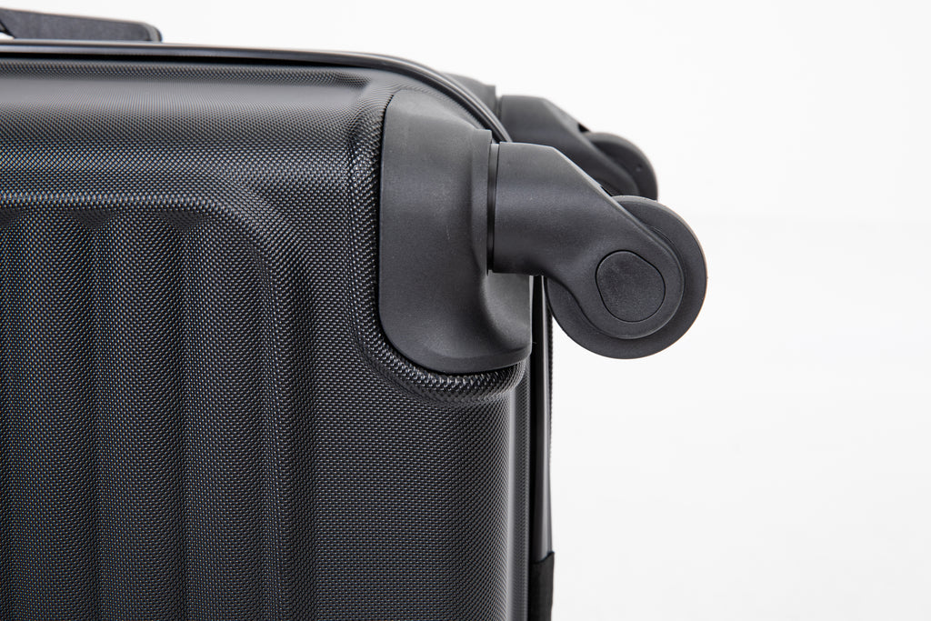 20" Carry-on Luggage Lightweight Suitcase, Spinner Wheels, Black