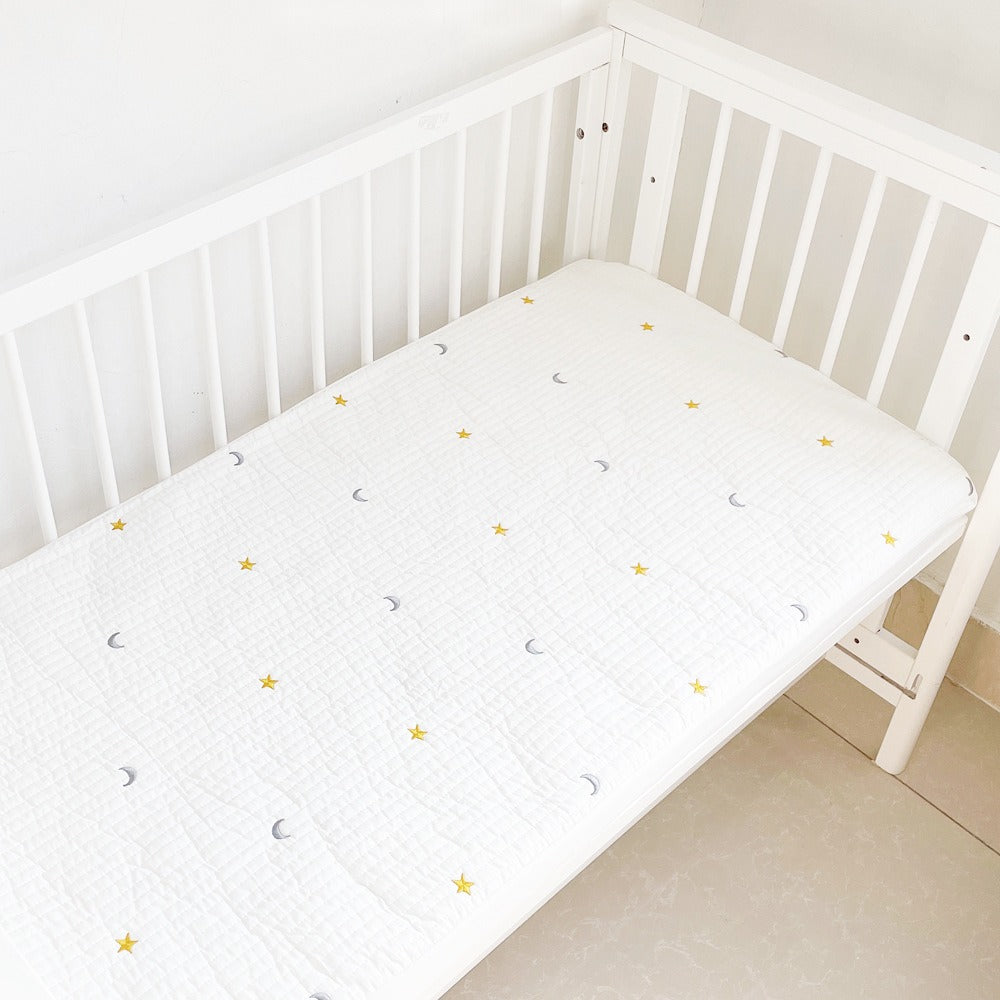 Cotton Quilted Embroidered Baby Fitted Sheet - detail view