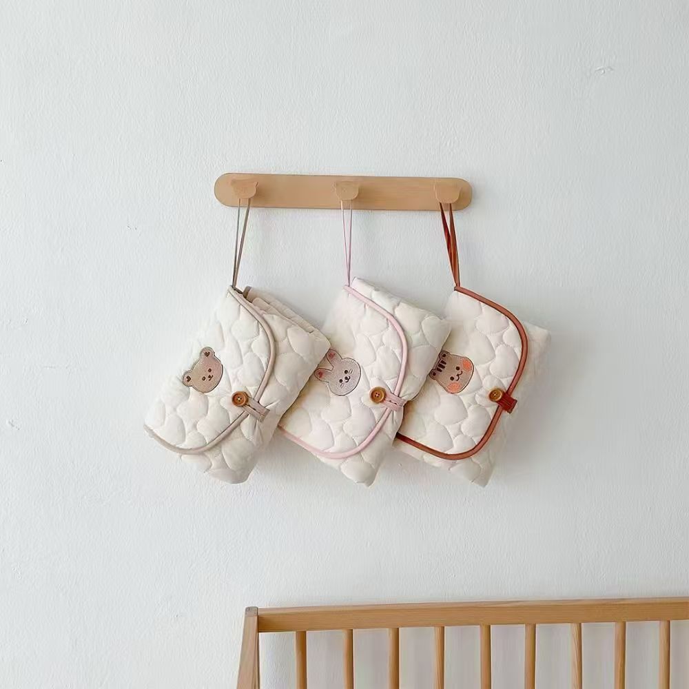 Portable Foldable Diaper Changing Pad - detail view