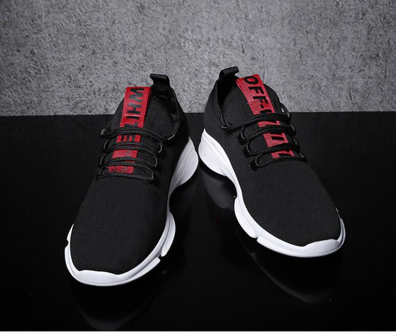 Lightweight Mesh Walking Sneakers
