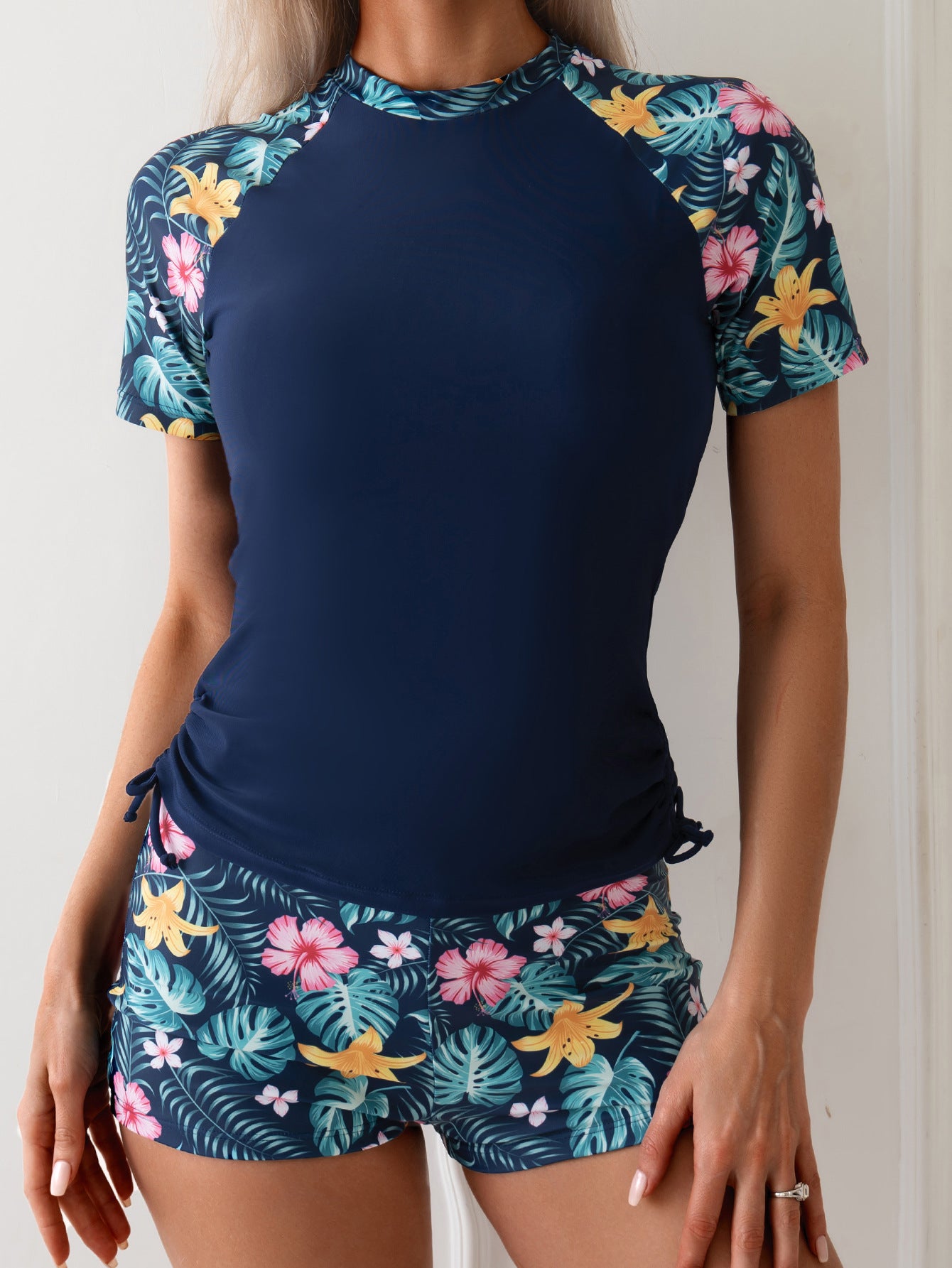 High-Waist Short-Sleeve Surfing Suit