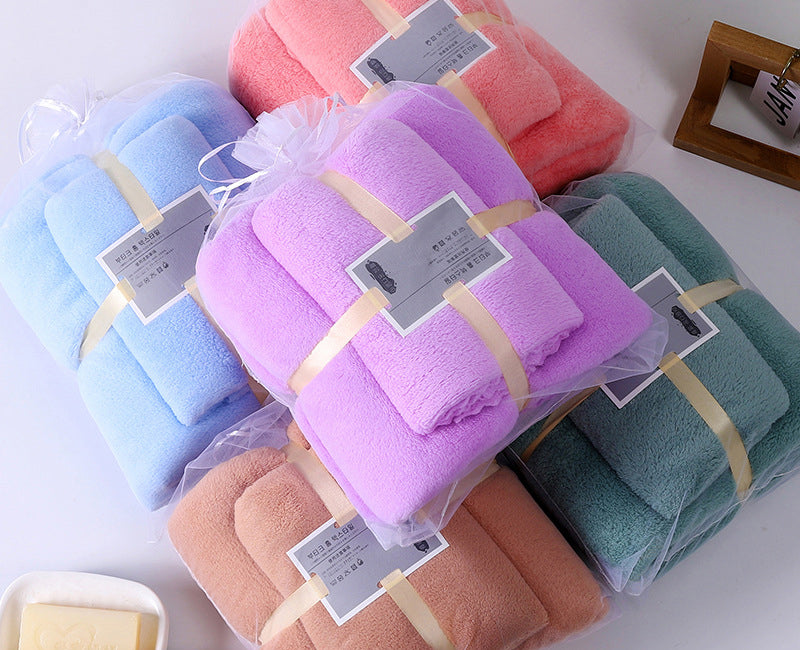 Coral Velvet Bath Towel Set - alternate view