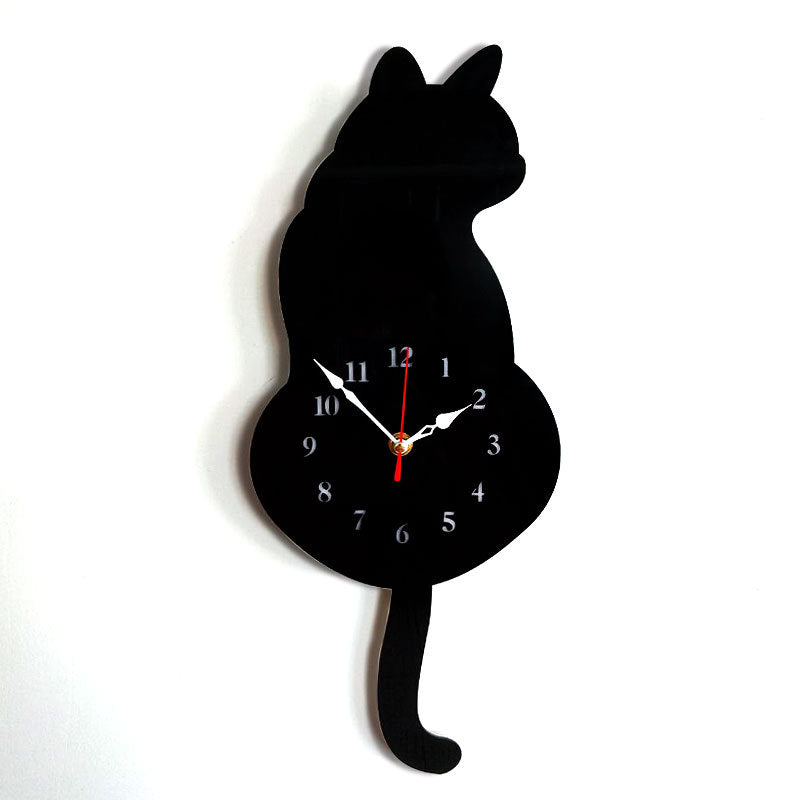 Wagging-Tail Cat Wall Clock - detail view