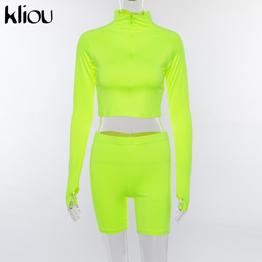 Fluorescent Fitness Zip Turtleneck Set