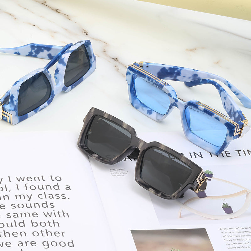 Square Frame Sunglasses - alternate view
