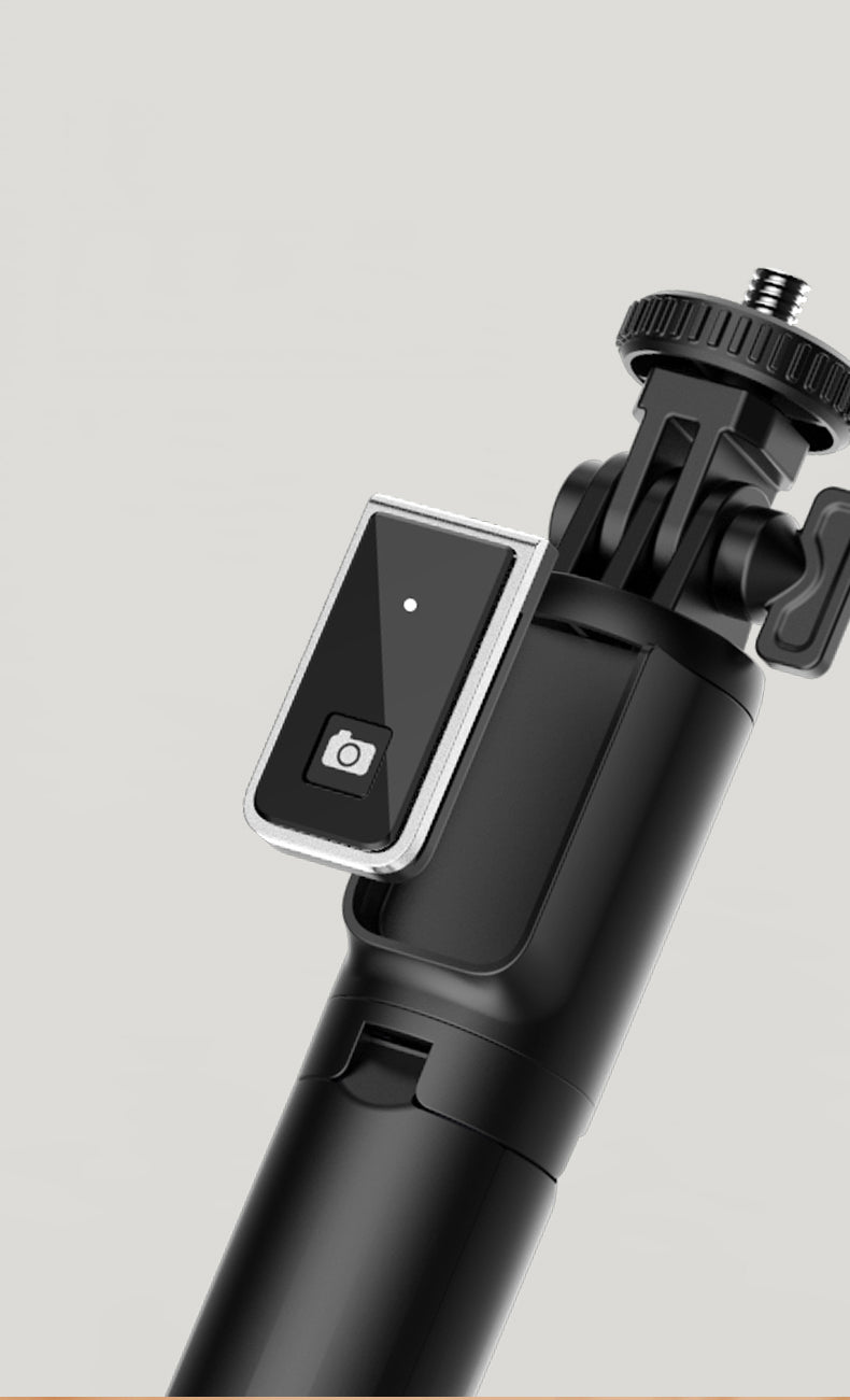 Extended Bluetooth Selfie Stick Tripod - detail view