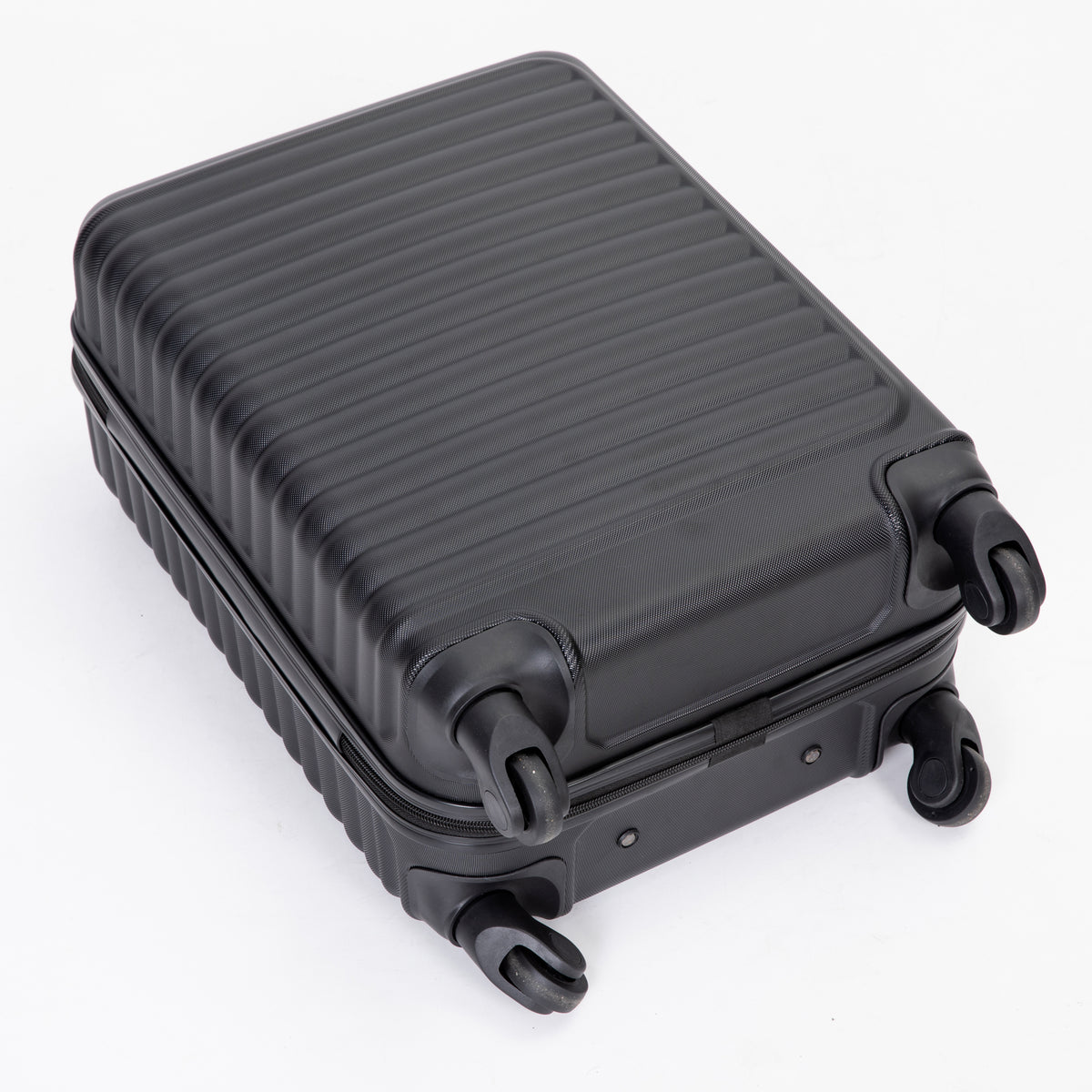 20" Carry-on Luggage Lightweight Suitcase, Spinner Wheels, Black